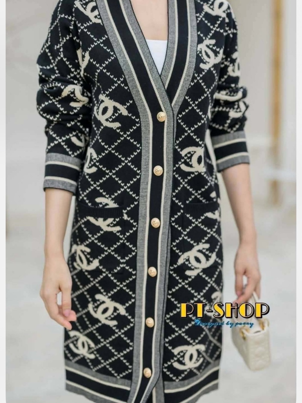 Boutique brand New  Black & Cream Logo Knit Long Cardigan